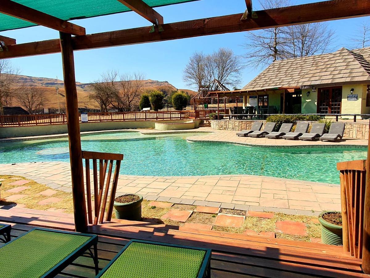 124 Fairways Drakensberg Gardens Villa Underberg Bagian luar foto