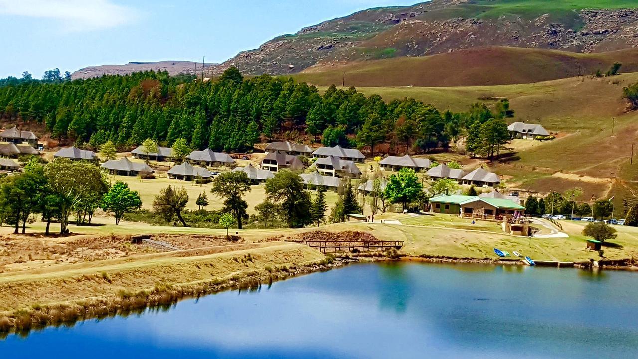 124 Fairways Drakensberg Gardens Villa Underberg Bagian luar foto