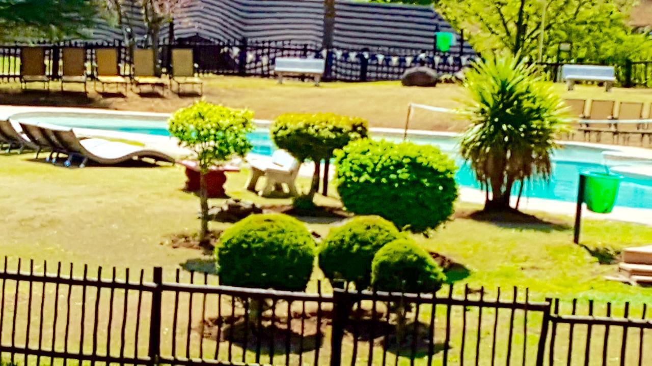 124 Fairways Drakensberg Gardens Villa Underberg Bagian luar foto