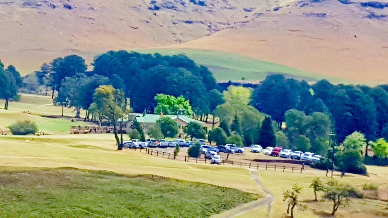 124 Fairways Drakensberg Gardens Villa Underberg Bagian luar foto