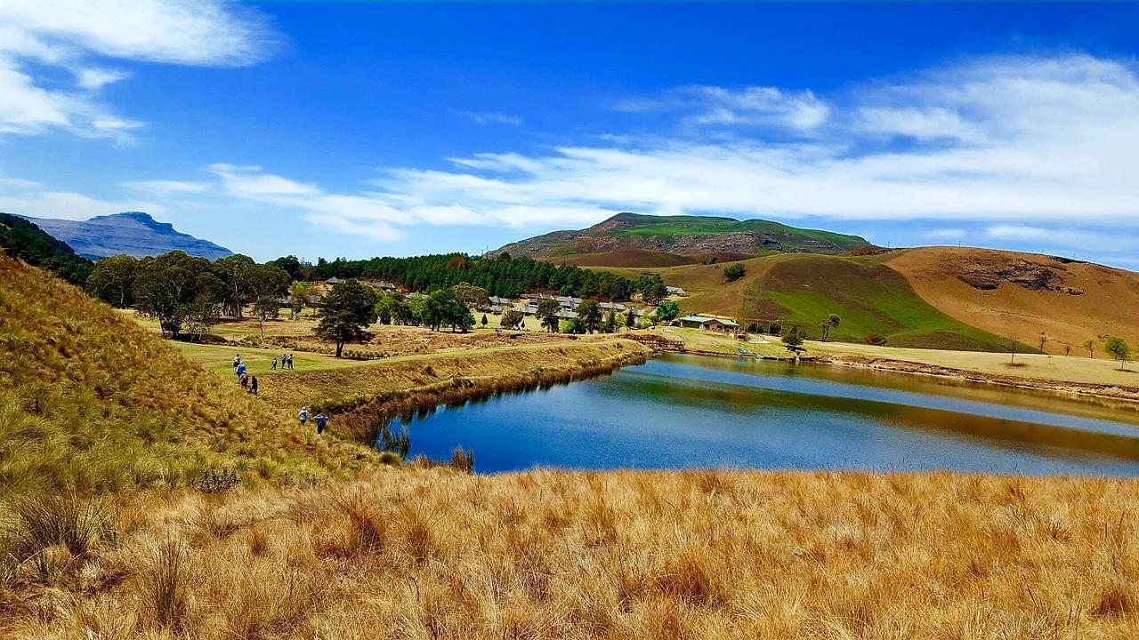 124 Fairways Drakensberg Gardens Villa Underberg Bagian luar foto