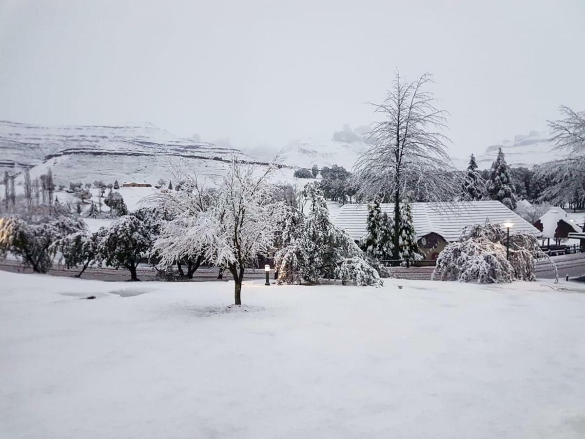 124 Fairways Drakensberg Gardens Villa Underberg Bagian luar foto